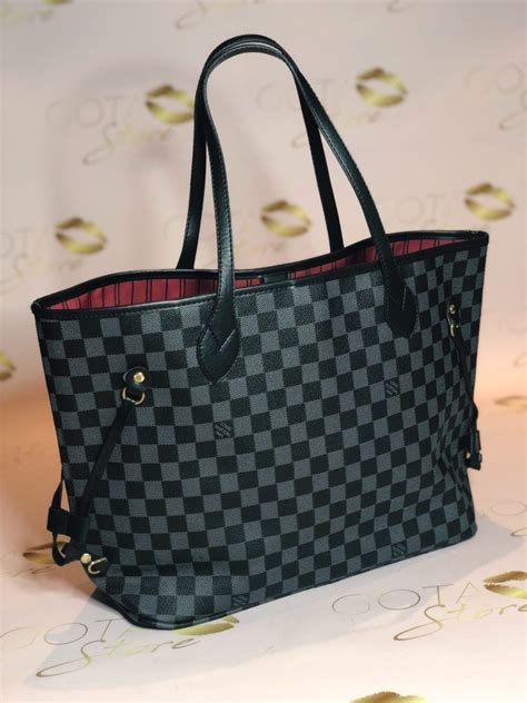 black checkered louis vuitton purse